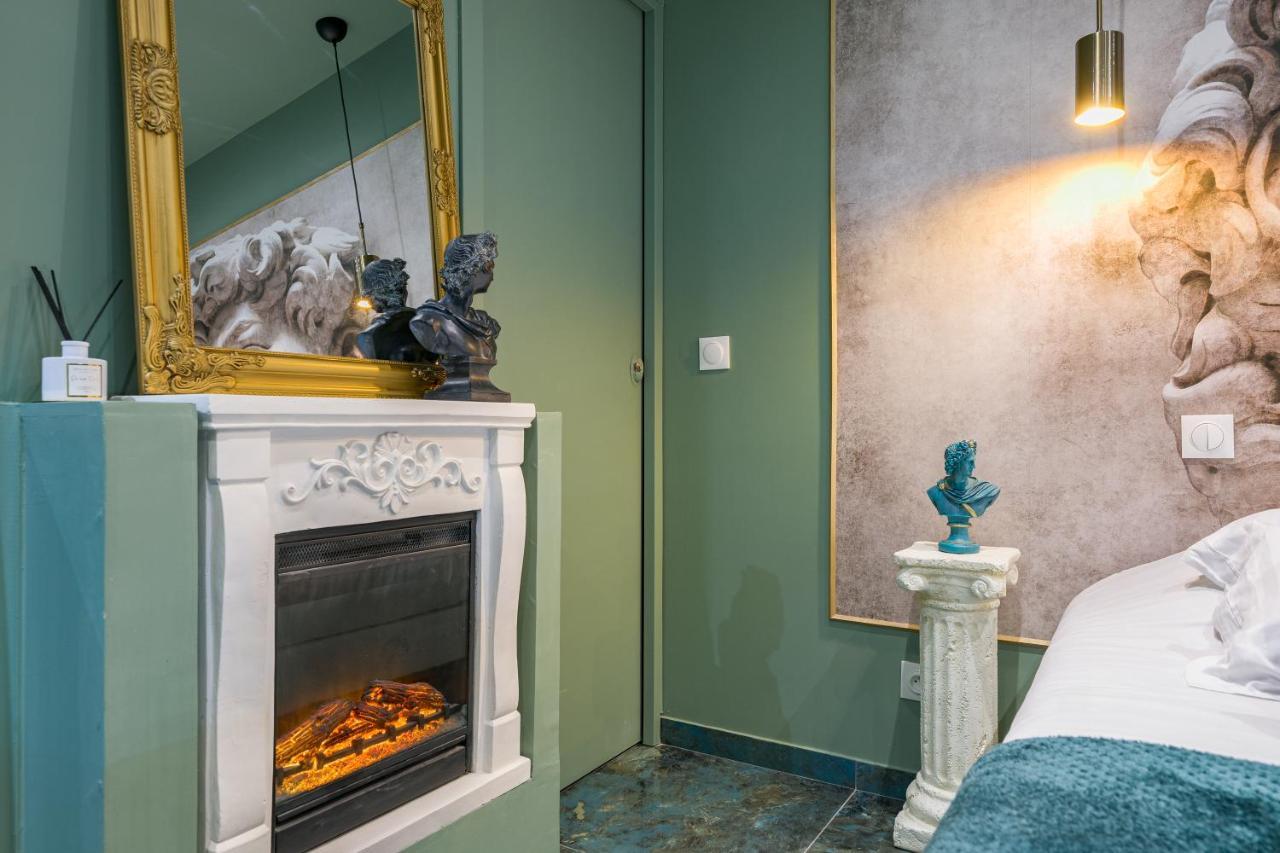 Le Musee D'Aphrodite / Jacuzzi Montgeron Luaran gambar